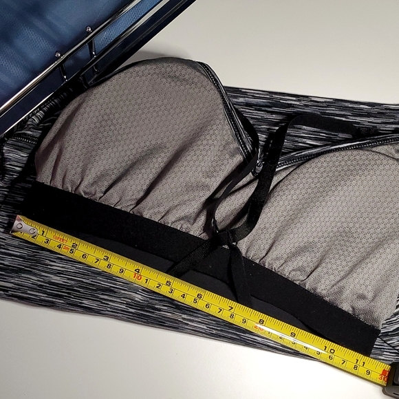 Roxy Dry-Flight Strappy Tank with Built In Bra & Removable Cup Pads - Size Small - Picture 15 of 15